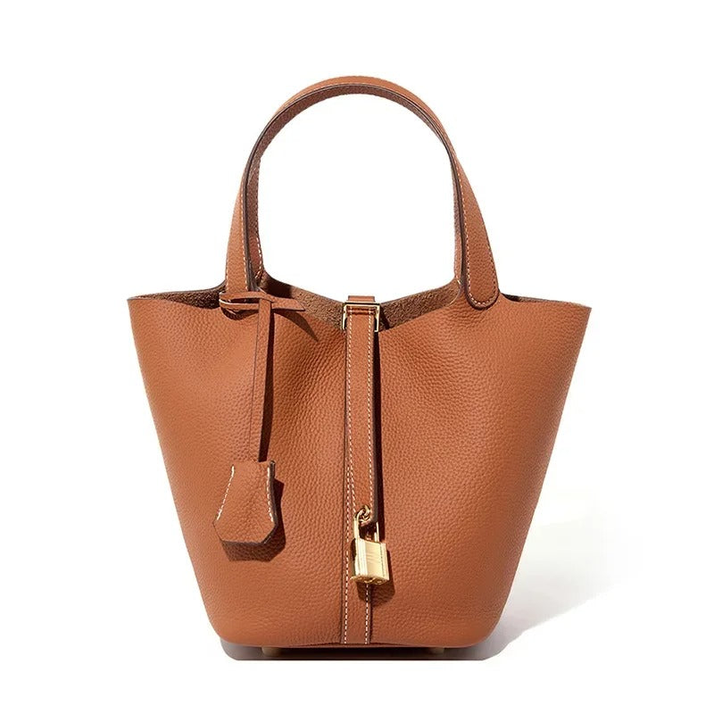 Le Marais Bucket Bag