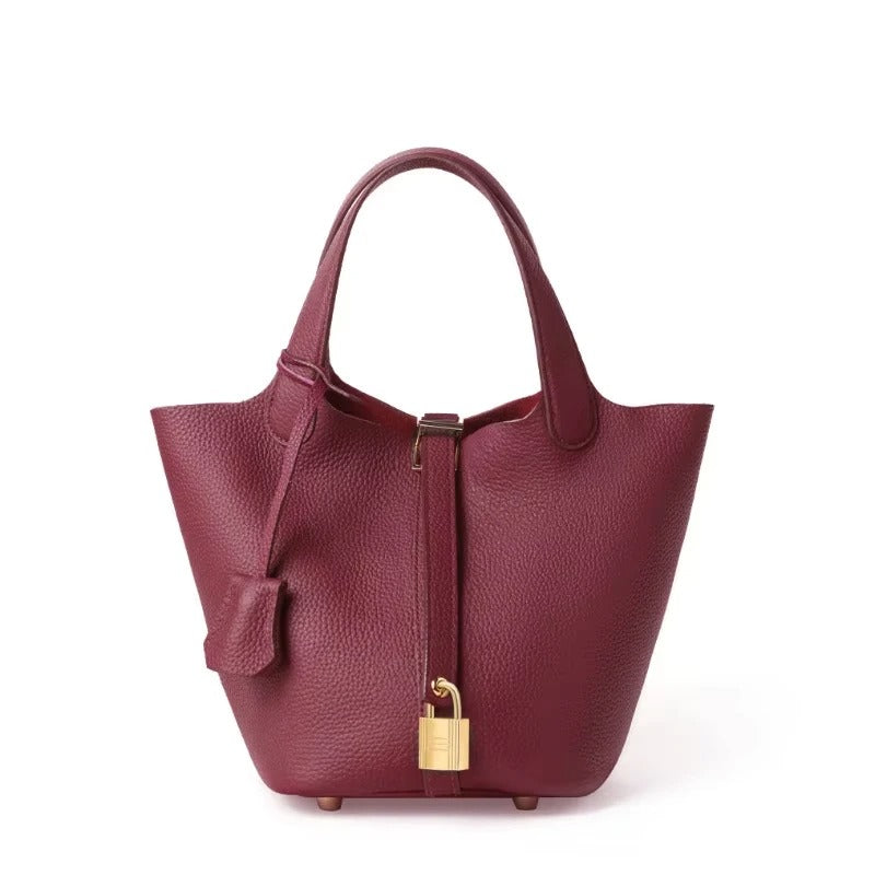 Le Marais Bucket Bag
